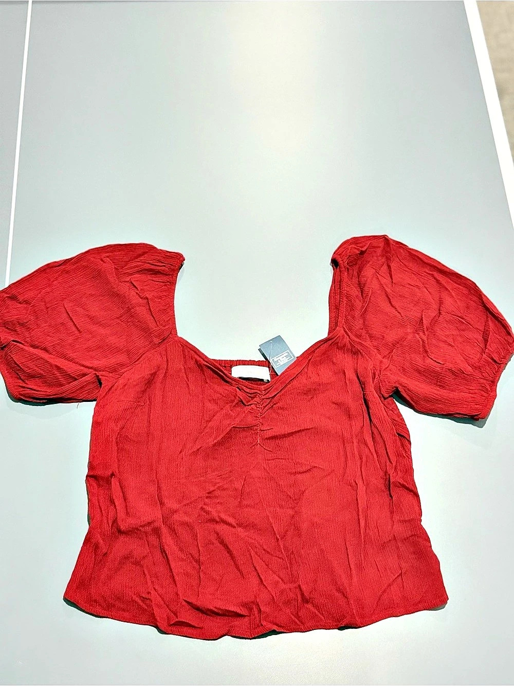 Abercrombie & Fitch Red Puff Sleeve Size Large NWT